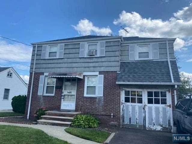 23-22 Ellington Road - Photo 1
