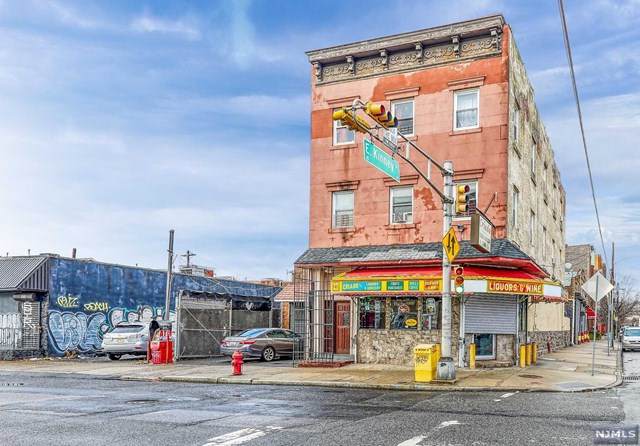 327 Mulberry Street - Photo 1
