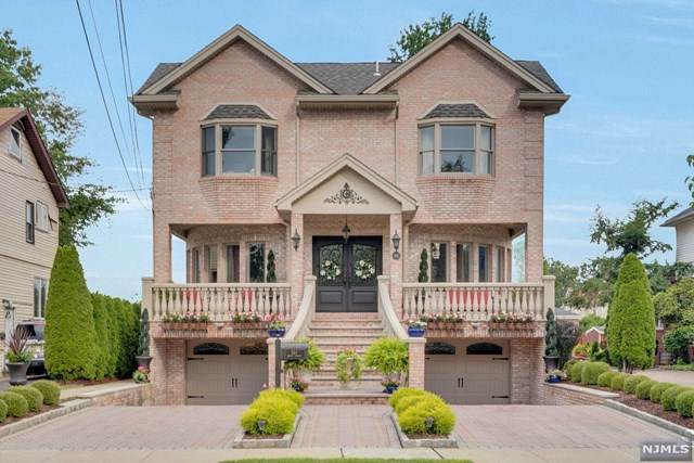 561 Abbott Avenue - Photo 1