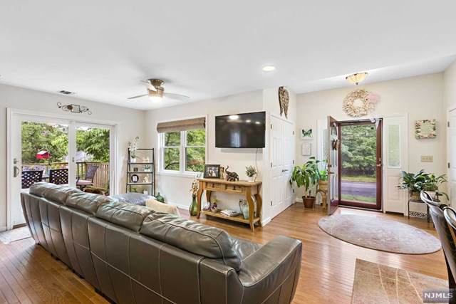 116 Clinton Avenue - Photo 1