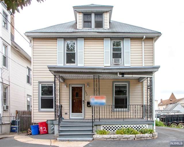 392 Cortlandt Street - Photo 1