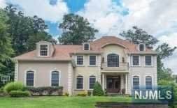 92 Old Indian Road - Photo 1