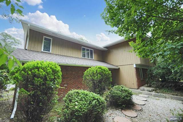 205 Broad Avenue - Photo 1