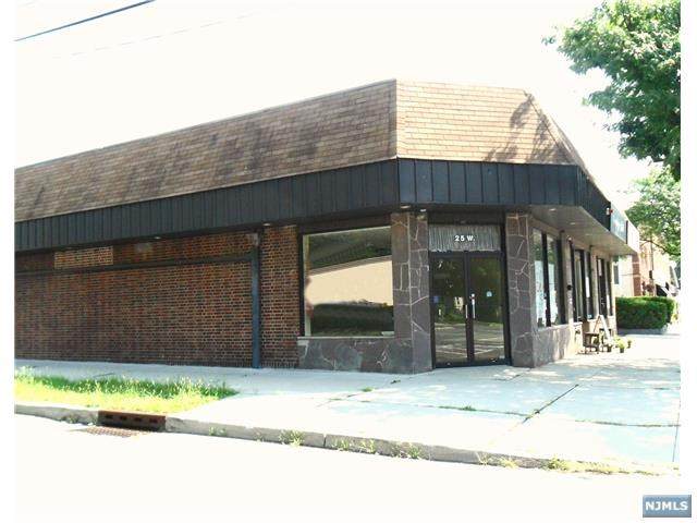 25 Hudson Avenue - Photo 1