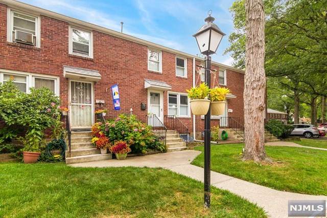 130 Glenbrook Parkway - Photo 1