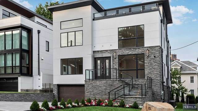 15 Lawton Avenue - Photo 1