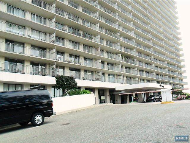 1530 Palisade Avenue - Photo 1