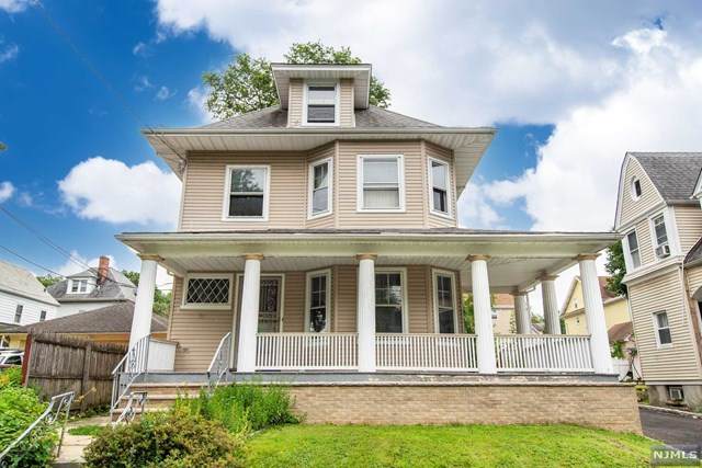 723-725 Degraw Avenue - Photo 1