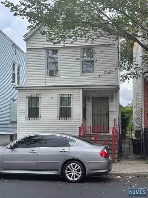 299 Runyon Street - Photo 1