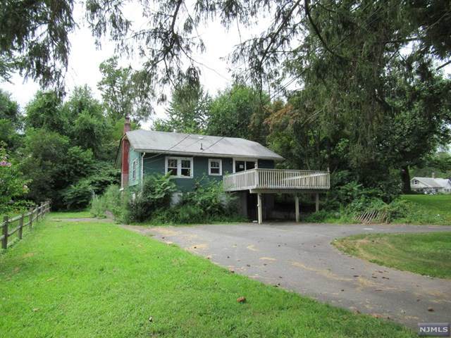 7 River Road - Photo 1