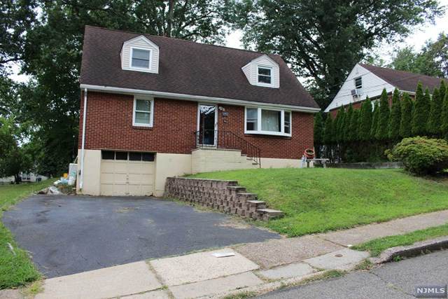 98 Howland Avenue - Photo 1