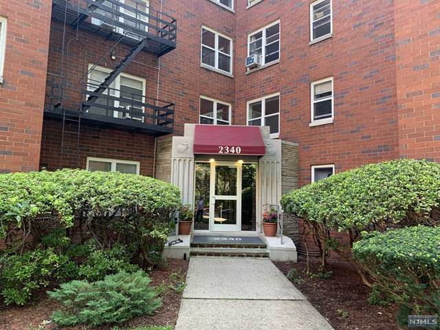 2340 Linwood Avenue - Photo 1