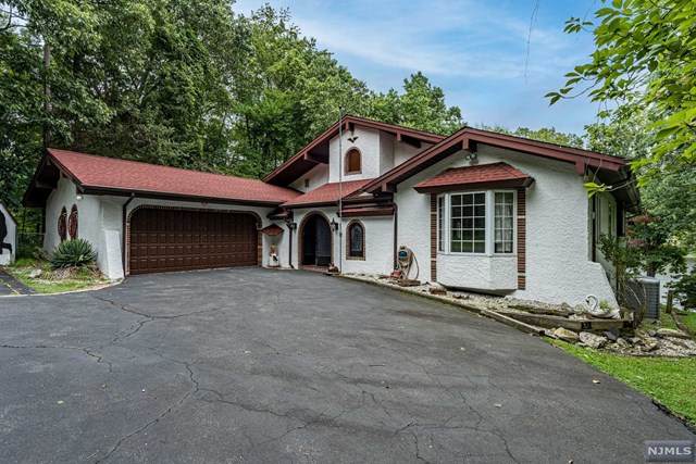 75 Fox Hollow Road - Photo 1