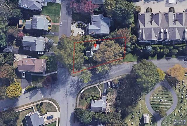 40 Elm Street - Photo 1