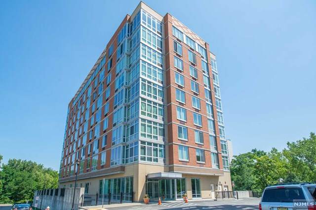 800 12th Street - Photo 1