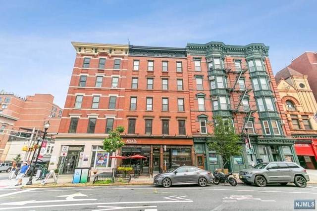 1319 Washington Street - Photo 1