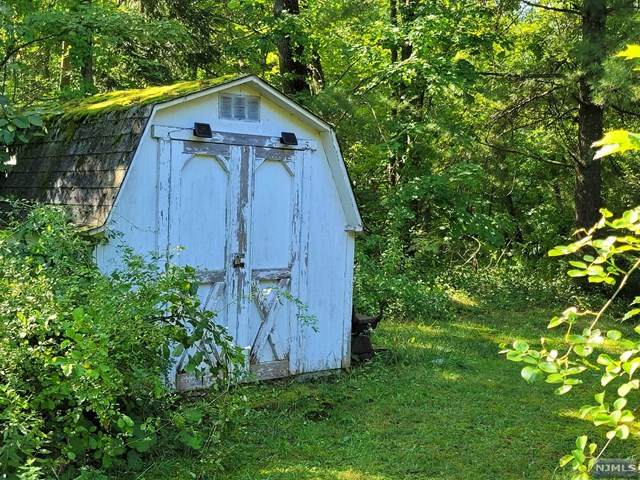 32 Landing Road - Photo 1
