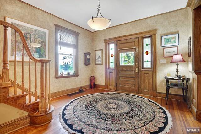 60 Franklin Street - Photo 1