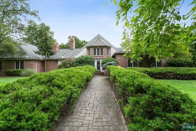 77 Gorga Place - Photo 1