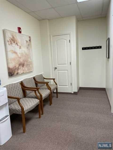 611 Maple Avenue - Photo 1