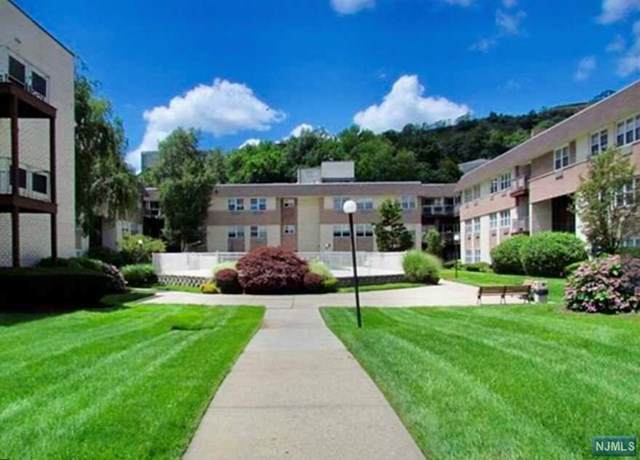 1111 River Road - Photo 1