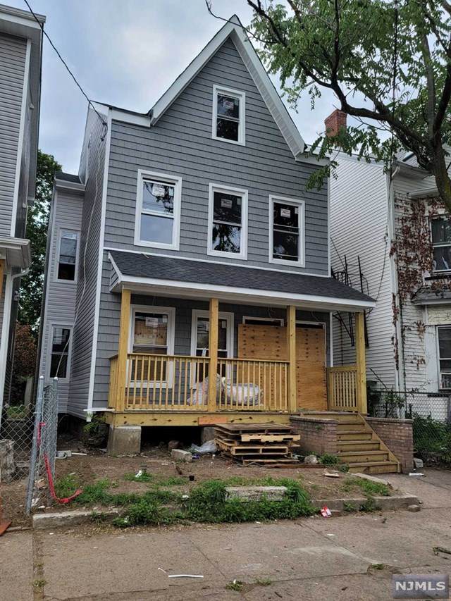 269 Hamilton Avenue - Photo 1