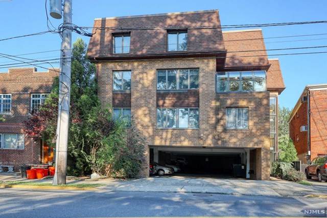 319 Gorge Road - Photo 1