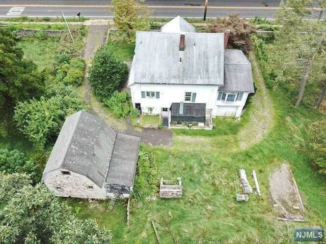 683 Van Emburgh Avenue - Photo 1