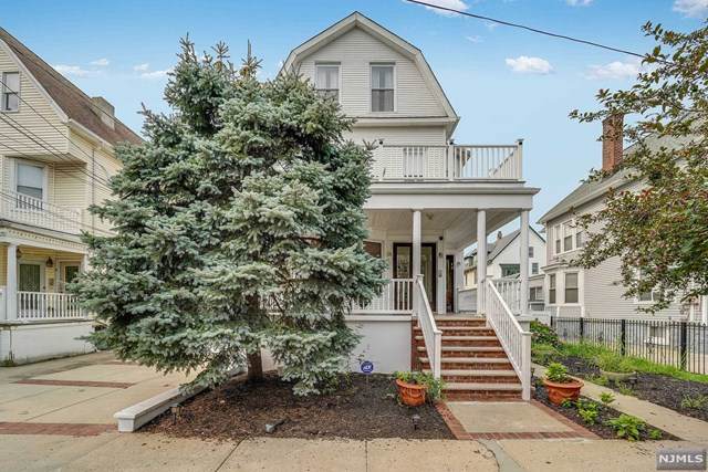 11-13 Duer Place - Photo 1