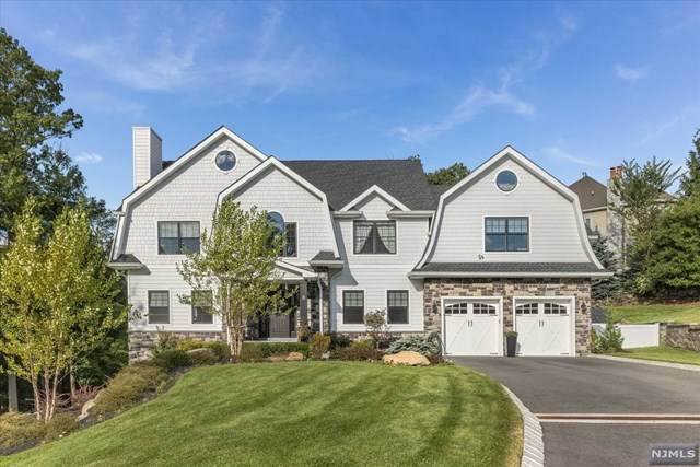 8 Spinnler Court - Photo 1