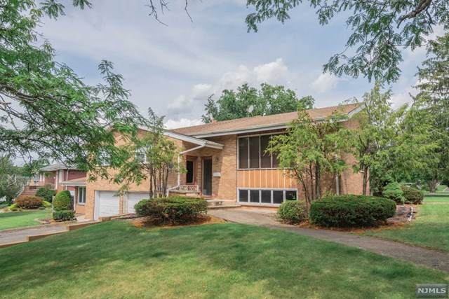 115 Buckingham Drive - Photo 1