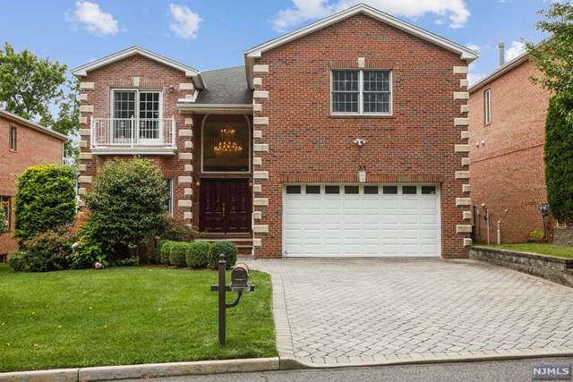 28 Van Nostrand Avenue - Photo 1