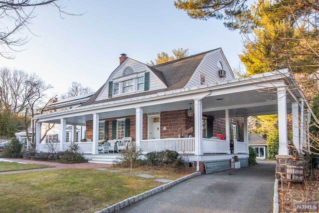 317 Massachusetts Avenue - Photo 1