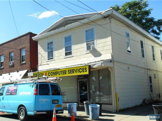 442 Lafayette Avenue - Photo 1