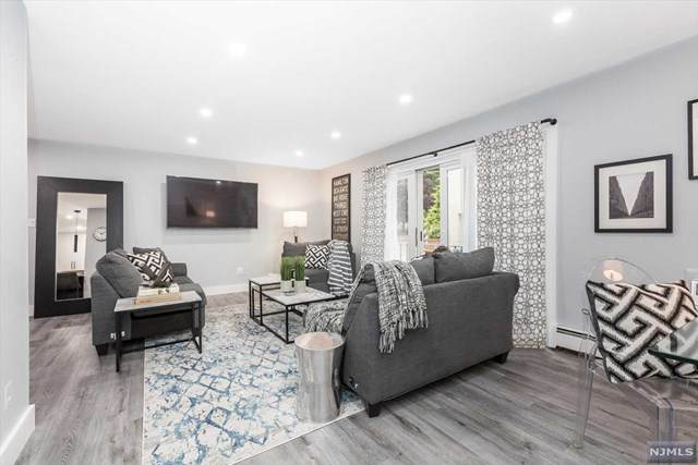 360 Hoover Avenue - Photo 1