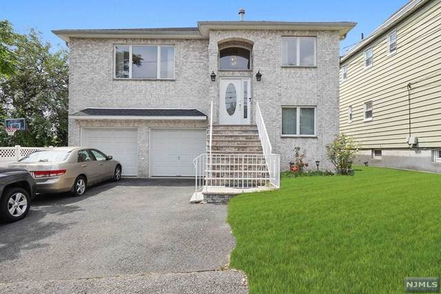 317 Palisade Avenue - Photo 1