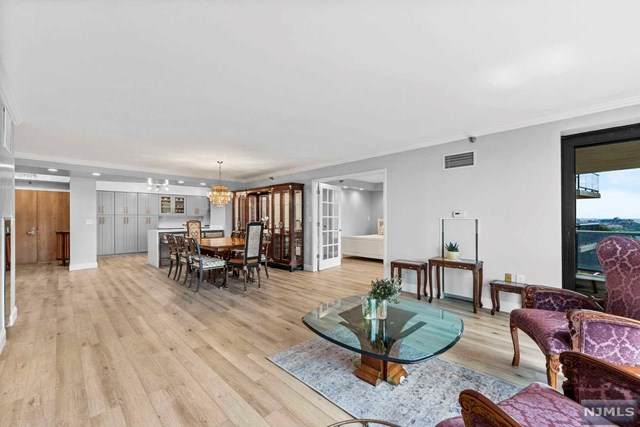 1512 Palisade Avenue - Photo 1