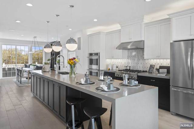 23 Cranberry Lane - Photo 1