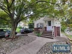 250 Mount Prospect Avenue - Photo 1