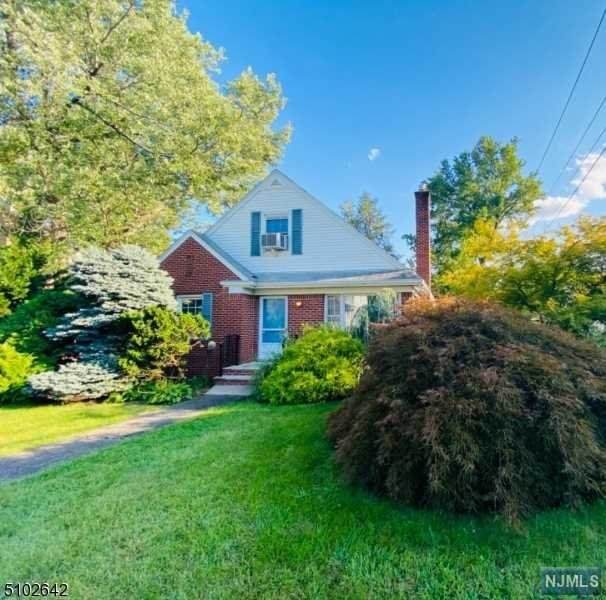 88 Harcourt Avenue - Photo 1