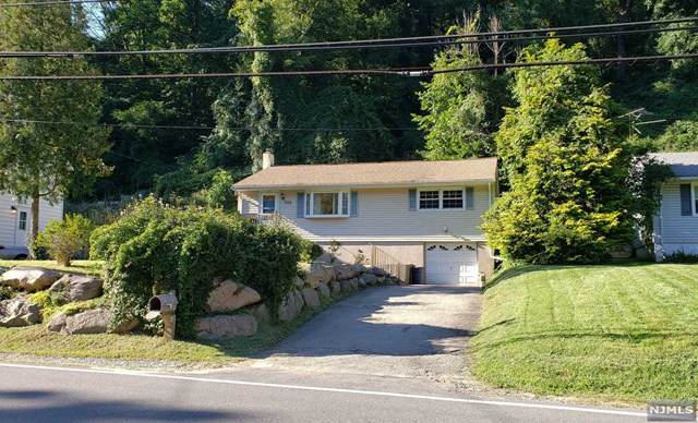 520 Hamburg Turnpike - Photo 1