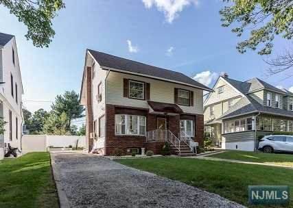 112 Willard Avenue - Photo 1