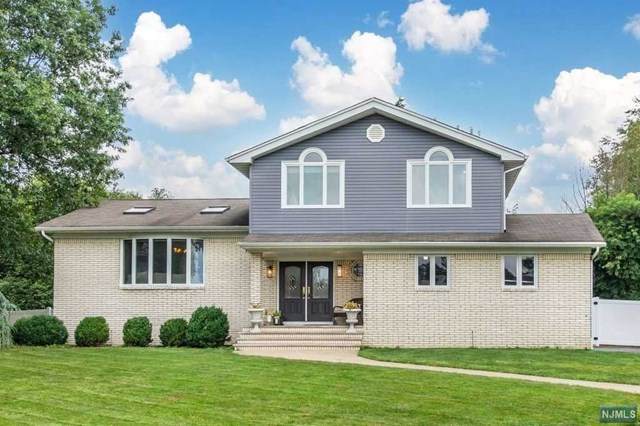 11 Orchard Lane - Photo 1