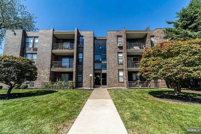 355-371 River Road - Photo 1