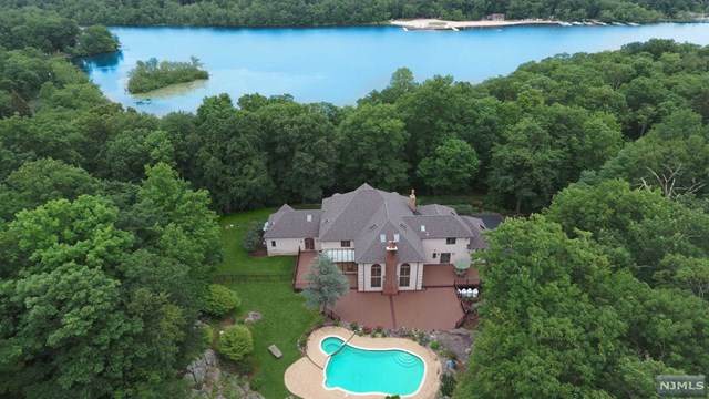 780 Shore Drive - Photo 1