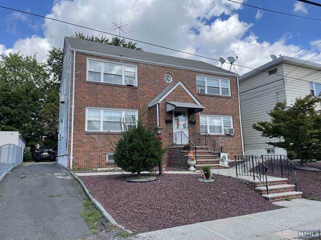 70 Albert Street - Photo 1
