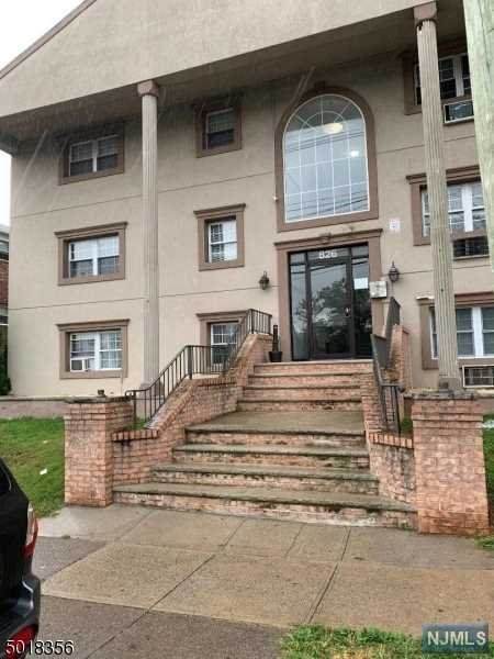 816-826 Grand Street - Photo 1