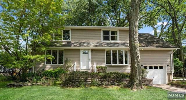 1119 Warren Street - Photo 1
