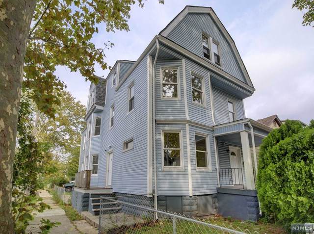 121 Sanford Street - Photo 1