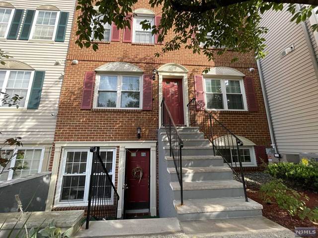 19 Colgate Drive - Photo 1